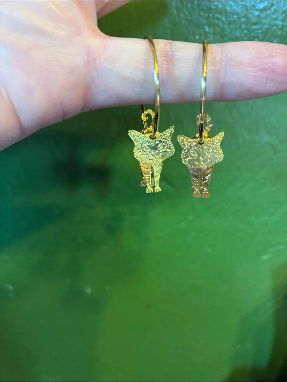 Vintage Gold Cat Hoop Earrings
